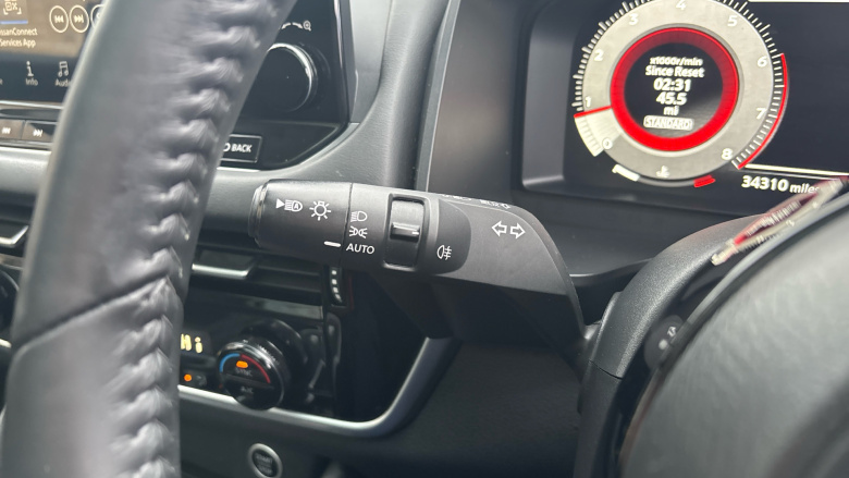 Nissan Qashqai 1.3 DiG-T MH 158 Premiere Edition 5dr Xtronic Petrol Hatchback